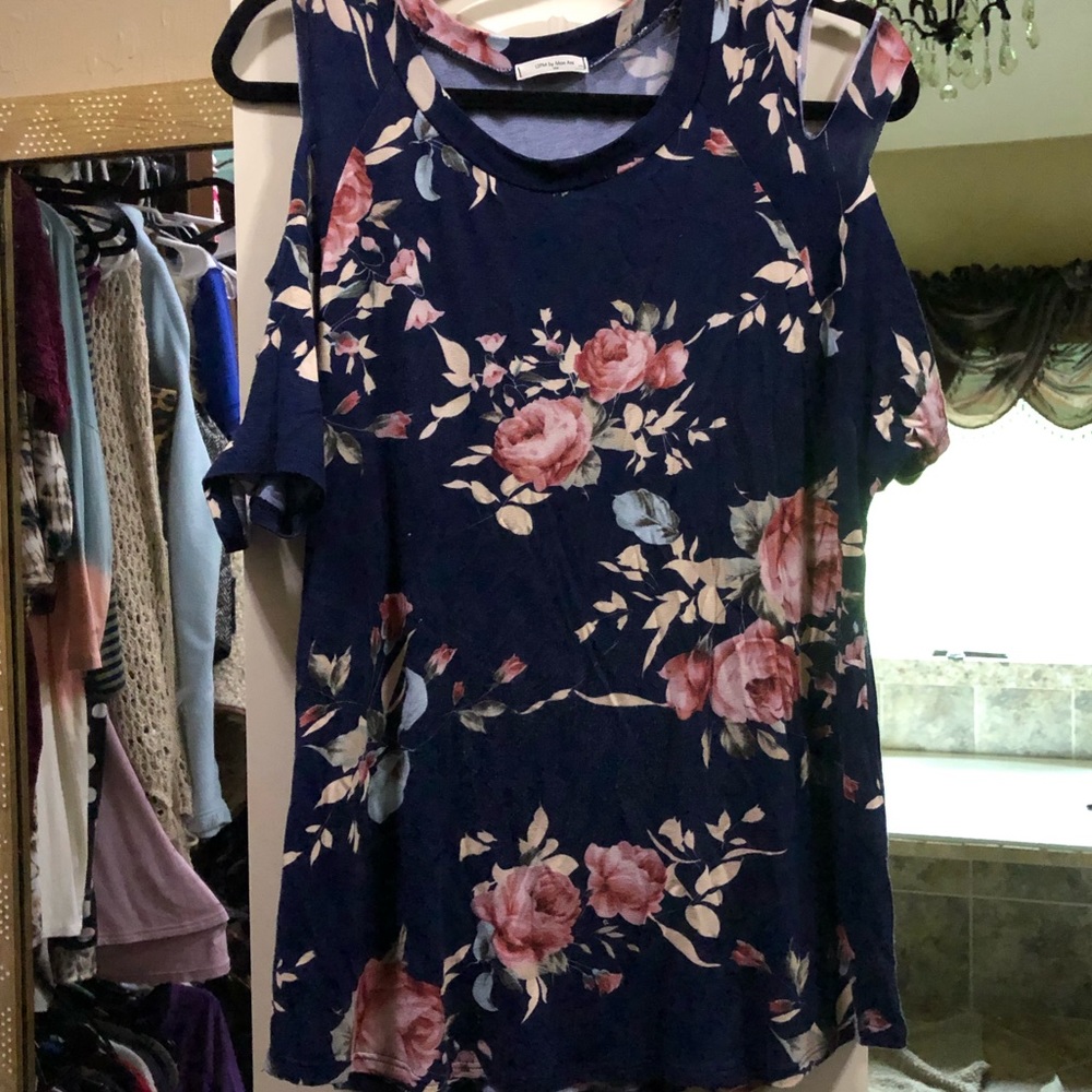 12 pm floral top